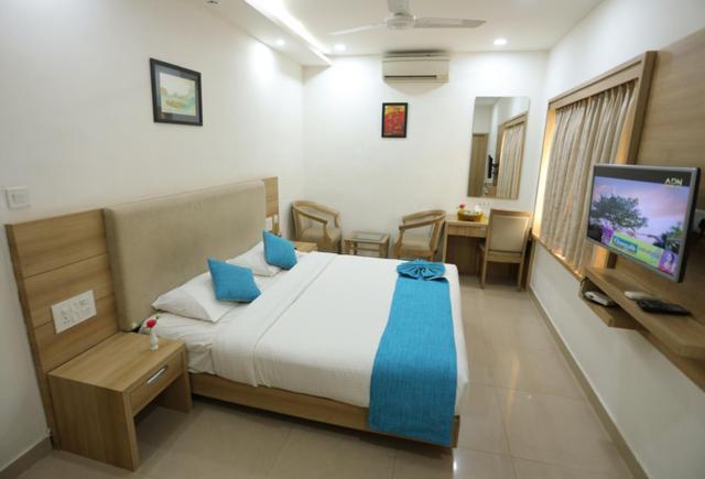 Hotel Anjali Park Kottayam Exteriör bild