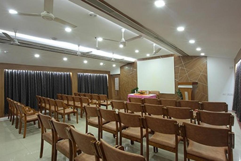 Hotel Anjali Park Kottayam Exteriör bild