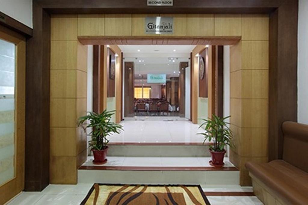 Hotel Anjali Park Kottayam Exteriör bild